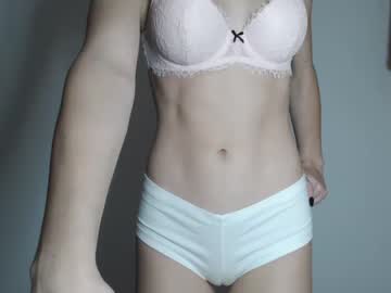 webcam girl frenchava image #5142675