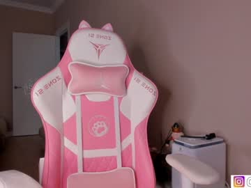 webcam girl bzzzme image #6858691