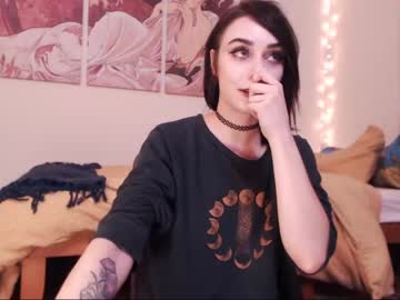 webcam girl eeeveee image #1009028