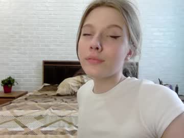webcam couple lucky_tweet image #2361432