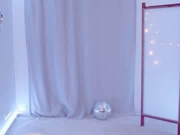 webcam girl silent_chill image #5290880
