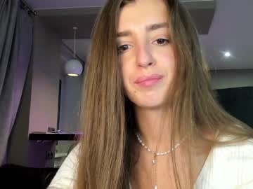 webcam girl coy_amina_ image #3110223