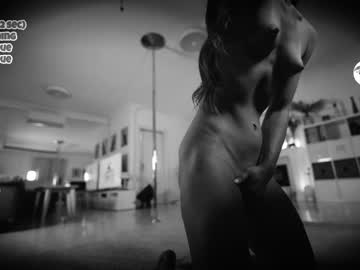 webcam girl hannahjames710 image #5523244
