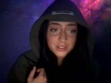 webcam girl carrie244 image #3013580