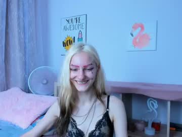 webcam girl erika__lodge image #2270699