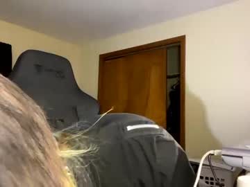 webcam girl cryptiddi3s image #3149463
