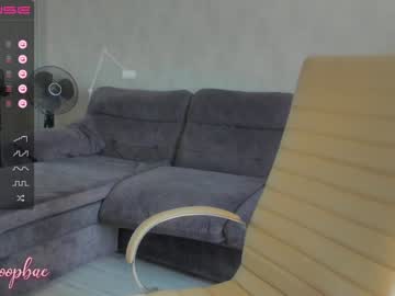 webcam girl tia__moon image #4431599