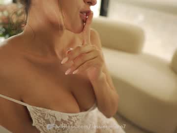 webcam girl honeyco57 image #5386707