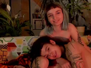 webcam girl stoned_island image #1971615