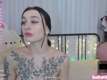 webcam couple bethanie_derek image #1198137
