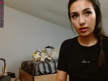 webcam couple chrisstop18 image #4992077