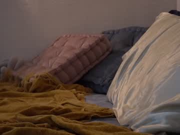 webcam girl sistinehashands image #4354071