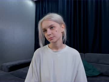 webcam girl cassie130505 image #6693272