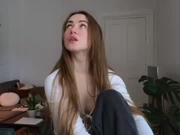 webcam girl strawberryjamx image #5163159