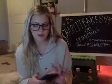 webcam girl charlitbaker image #671904