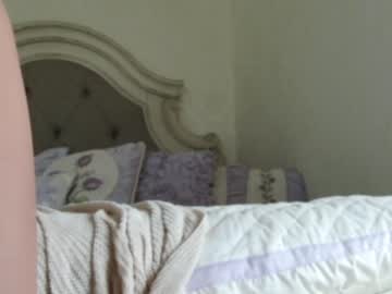 webcam girl littlegreekflower image #6666394