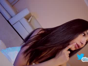 webcam girl hollyextra image #3196601