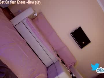 webcam girl hollyextra image #2779759