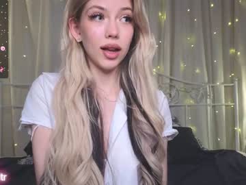 webcam girl rainaslater image #6519310