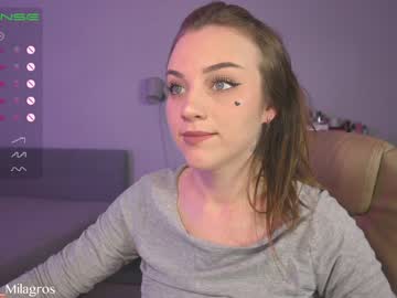 webcam girl mia_milagros image #4686444