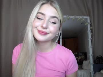 webcam girl cute18cute image #2484235