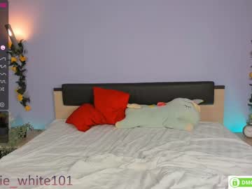 webcam girl foxhilary image #2044740