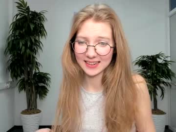webcam girl avis_ryan image #1062236