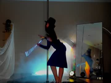 webcam girl _meganmeow_ image #4213993