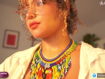 webcam girl arletnoa image #4699000