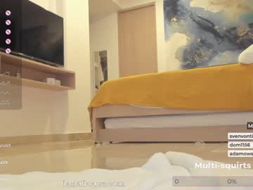 webcam girl luna_luuvz image #320166