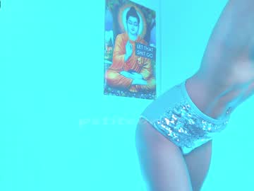 webcam girl petitebrat image #45551