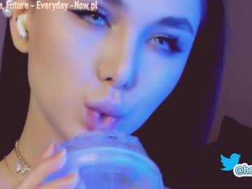 webcam girl hollyextra image #2199516