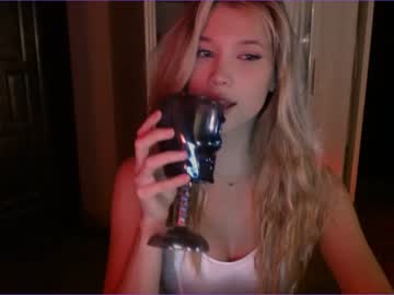 webcam girl bitter_moon image #3183047