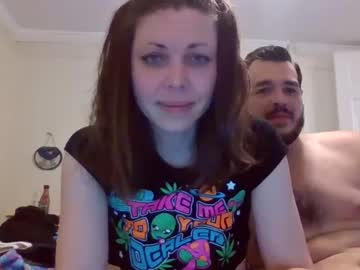 webcam couple julesinmelanie420 image #5548289