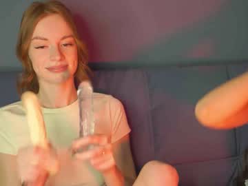 webcam girl wet_peachs image #1331214