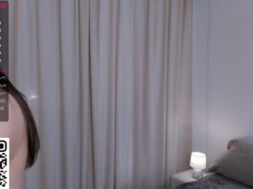 webcam girl peek_in_my_window image #6395046