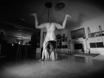 webcam girl hannahjames710 image #4296469