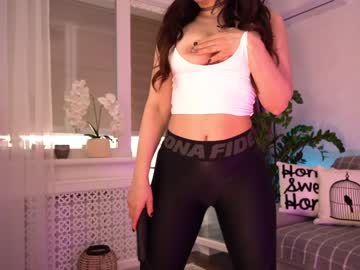 webcam girl sweety_rinushka_ image #5458749