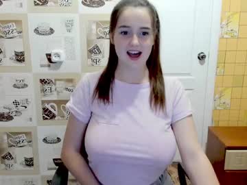webcam girl emmika_ image #1854408