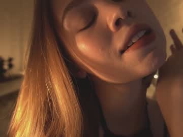 webcam girl bibi_it_is image #1819514