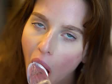 webcam girl ellaa91 image #1645432