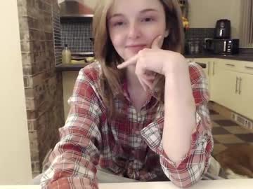 webcam girl lucydelovely image #3534483