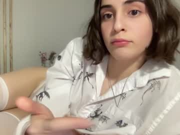 webcam girl crown_of_vice01 image #3714399
