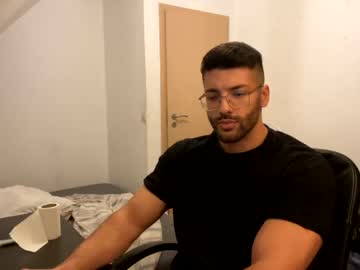 webcam man rogan1604 image #798138