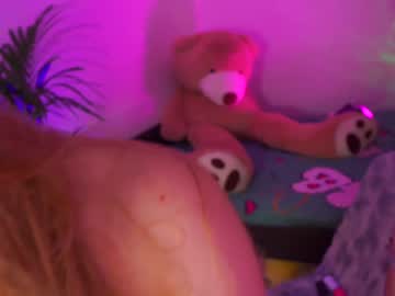webcam girl juicyandthepussyblvd image #1112128