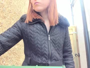 webcam girl eatmypie69 image #3652979
