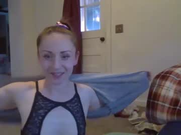 webcam girl moonstarvixxen image #1221123