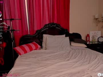 webcam girl foxhilary image #1686941