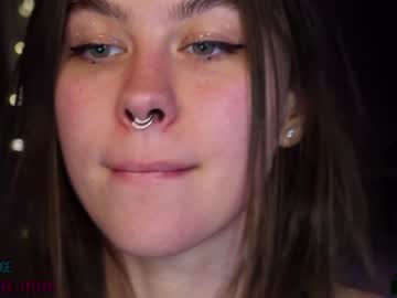 webcam girl nika_lodge image #6553572