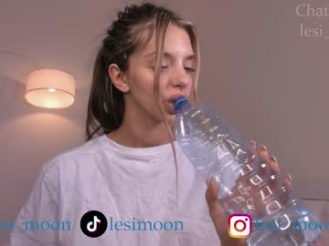 webcam girl lesi_moon image #6303239